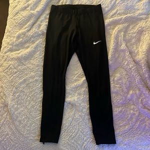 Women’s Nike dri-fit leggings